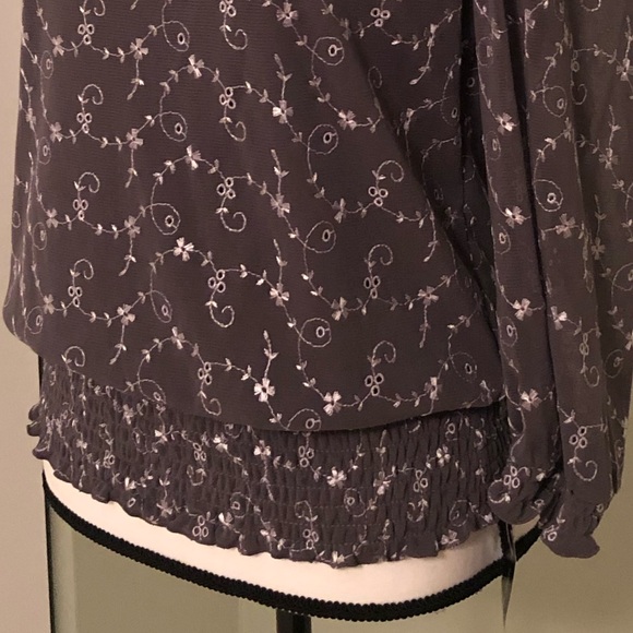 🌻 INC International Concepts Beautiful Eyelet Top - Picture 6 of 8